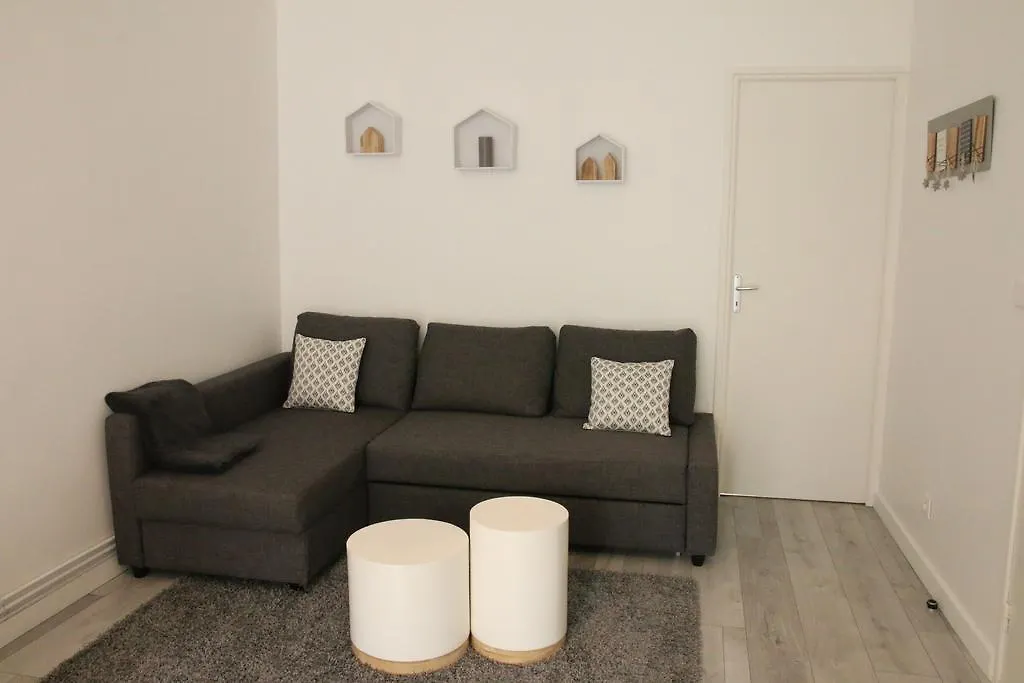 A & V Appart'Hotel Lille 0*,  France